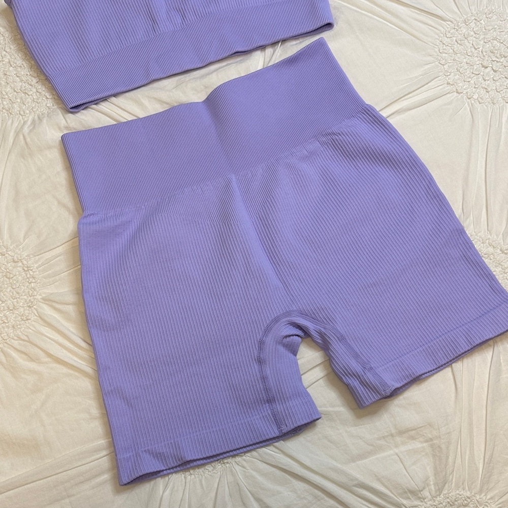 Women’s Amazon Ribbed Workout Set - Picture 9 of 11
